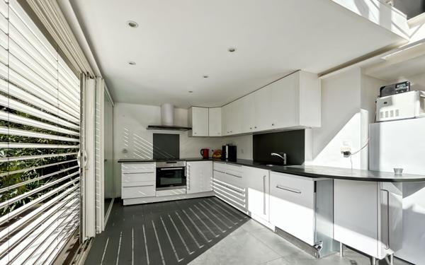 Maison à vendre    5 pièces •  Toulouse