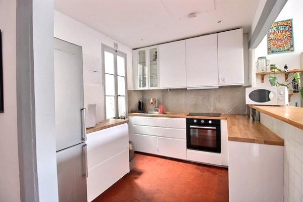 APPARTEMENT 3 PIECES + BUREAU - CAVE - 13001 MARSEILLE - RUE LAFAYETTE