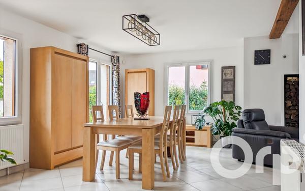 Maison à vendre    7 pièces • 165 m2 Rambouillet