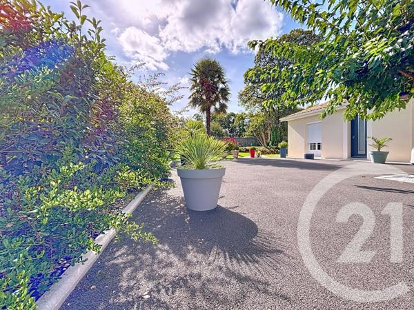 Maison à vendre  6 pièces - 148 m2 FLEAC - 16