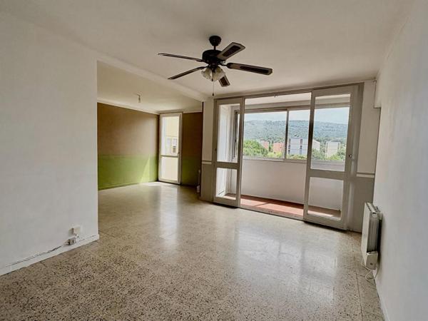 Appartement T3/4 de 66 m² , résidence Groupe Provence à Aubagne