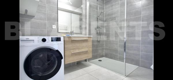 Appartement 3 pièces de 74 m² avec terrasse, garage et parking