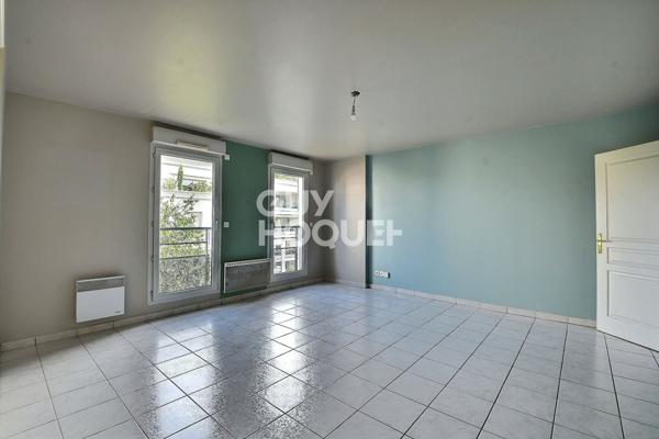 À VENDRE, T2 lumineux de 43 m² avec garage et cave, secteur Sans Souci, Lyon 3ème (69003)