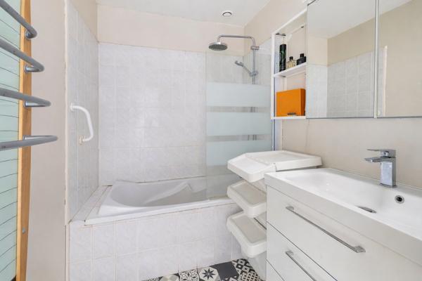 Maison Cestas 5 pièce(s) 109m2