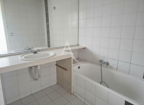 À VENDRE - PERPIGNAN APPARTEMENT T2 AVEC CAVE AU 4EME ET DERNIER ETAGE