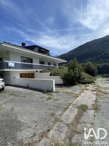Maison à vendre 12 pièces 246 m² Aime-la-Plagne