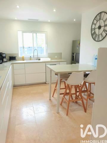 Maison à vendre 6 pièces 178 m² Uchaud