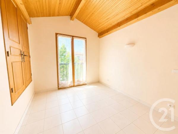 Maison à vendre  5 pièces - 127 m 2   BORMES LES MIMOSAS  - 83