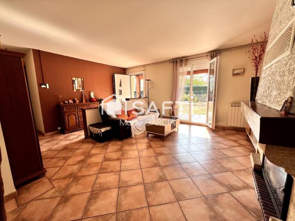 Maison de plain-pied 103 m² – 4 chambres – Terrain 2 000 m² – Garages & ateliers