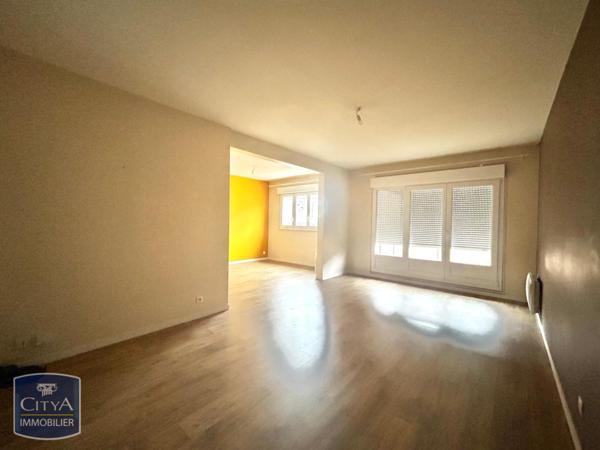 Appartement à louer 4 pièces 80.16m²