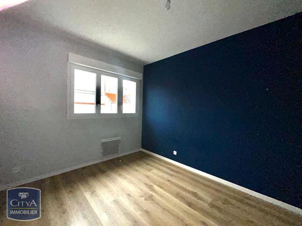 Appartement à louer 4 pièces 80.16m²