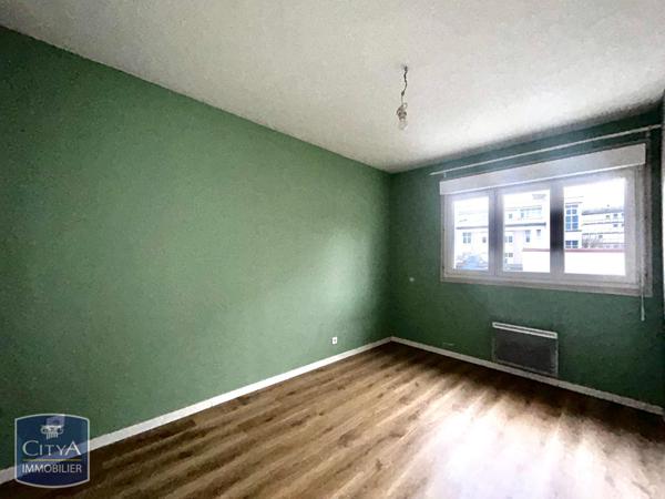 Appartement à louer 4 pièces 80.16m²