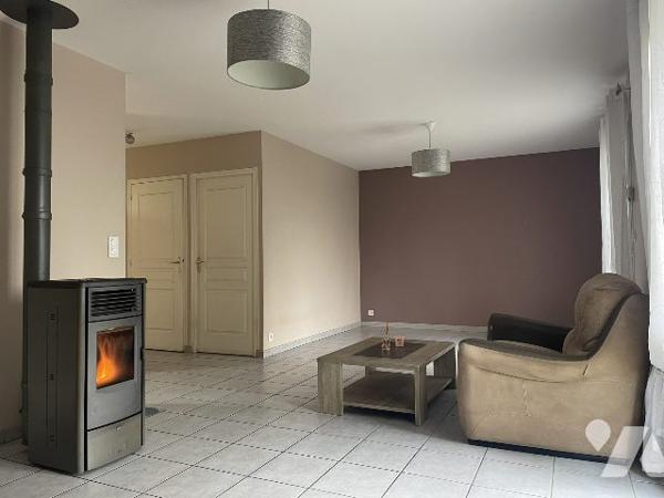 PAVILLON RECENT SUR 3800 m² DE TERRAIN