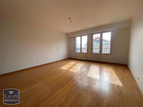 Appartement à louer 3 pièces 76.37m² Chartres (28000)