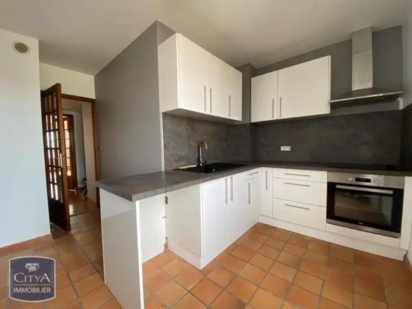Appartement à louer 3 pièces 76.37m² Chartres (28000)