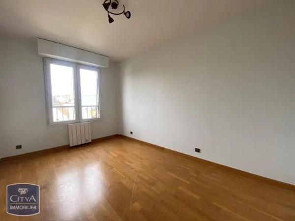 Appartement à louer 3 pièces 76.37m² Chartres (28000)
