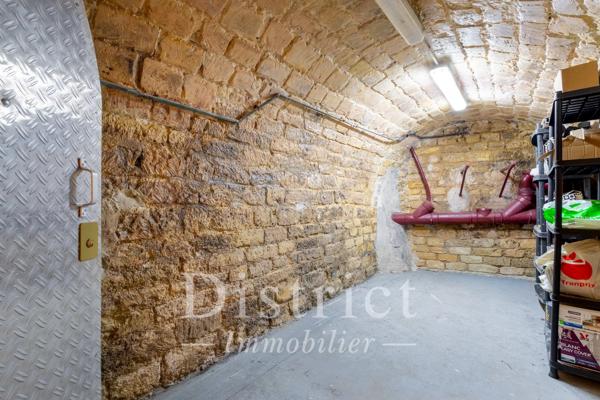 # Commerce – 52m² – Paris 3ème