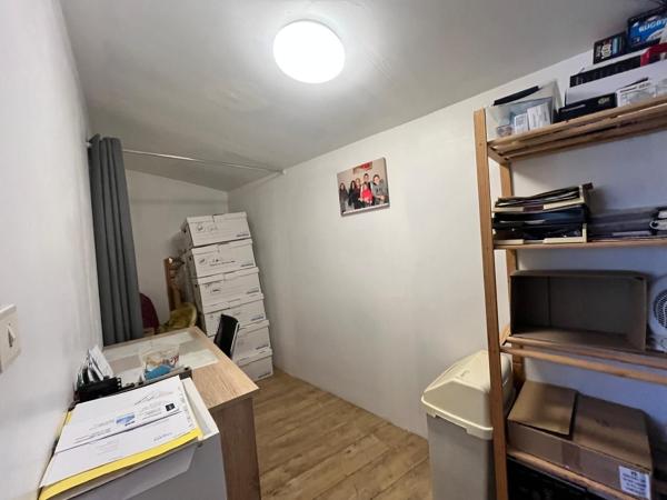 Fonds de commerce bar, restaurant ,jeux, 140 m2, secteur Combronde.