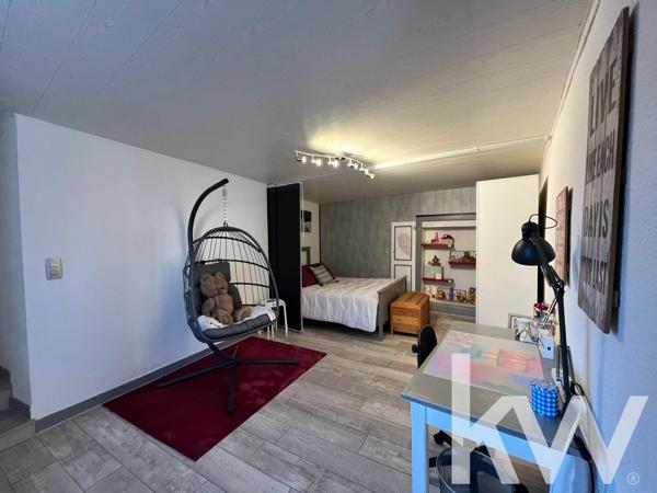 Fonds de commerce bar, restaurant ,jeux, 140 m2, secteur Combronde.