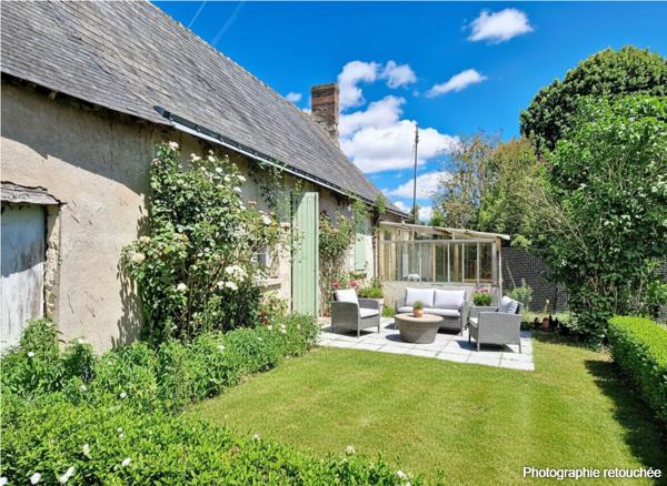 Maison à rénover et grange de 60m2 à Bauné Loire-Authion