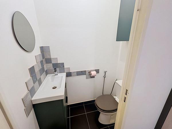 Appartement T3 - MEUBLE - 70m2 - balcon - garage - LYON 8