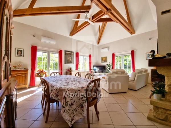 Maison Lere 7 pièce(s) 188.04 m2