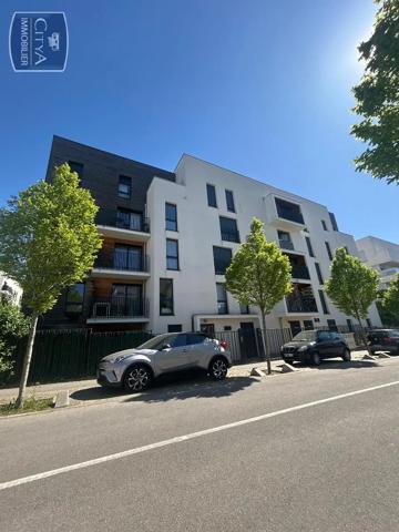 Appartement à louer 2 pièces 38.99m² Cergy (95800)