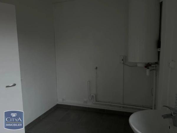 Appartement à louer 6 pièces 162.6m²