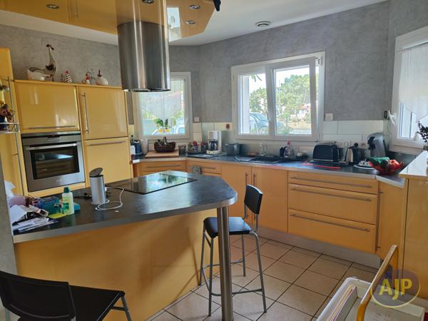 Vente maison La Faute Sur Mer : 350 000 € - L'Aiguillon la Presqu'Ile - Agent Co David Billaud