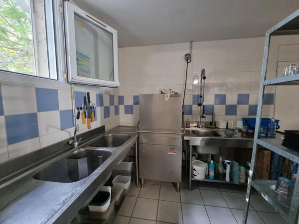 Fonds de commerce à vendre LE POIRE SUR VIE (85), 20 min de La Roche sur Yon, RESTAURANT avec logement