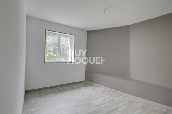 Grande bâtisse à fort potentiel idéal investisseur