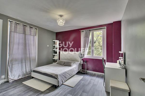 Grande bâtisse à fort potentiel idéal investisseur