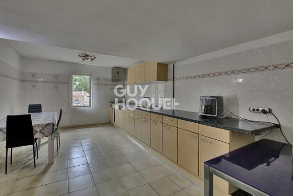 Grande bâtisse à fort potentiel idéal investisseur