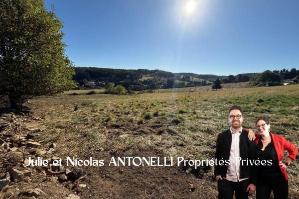 SAINT JUST MALMONT 43240 Terrain  1806 m² dont 800m² constructibles hors lotissement