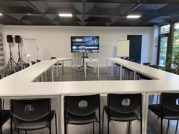 Location Bureau 1 pièces 25 m2 à Roanne