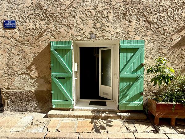 Charmant studio à vendre à La Ciotat, idéal primo-accédant !