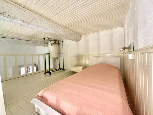 Charmant studio à vendre à La Ciotat, idéal primo-accédant !