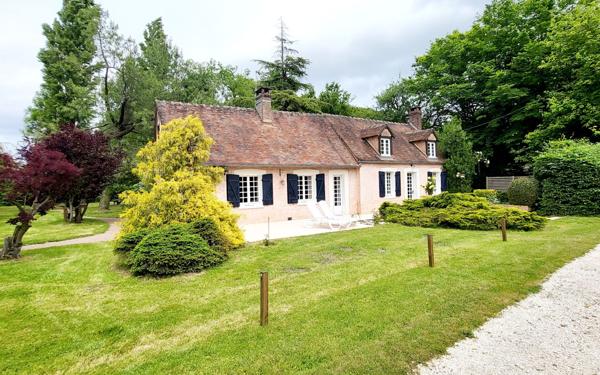 Maison à vendre    4 pièces •  Champcevrais