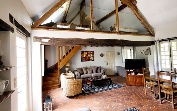 Maison à vendre    4 pièces •  Champcevrais