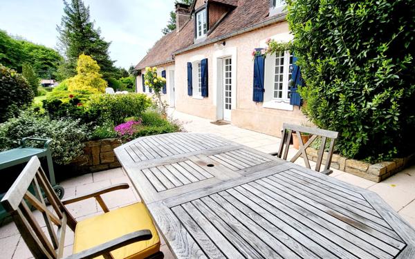 Maison à vendre    4 pièces •  Champcevrais