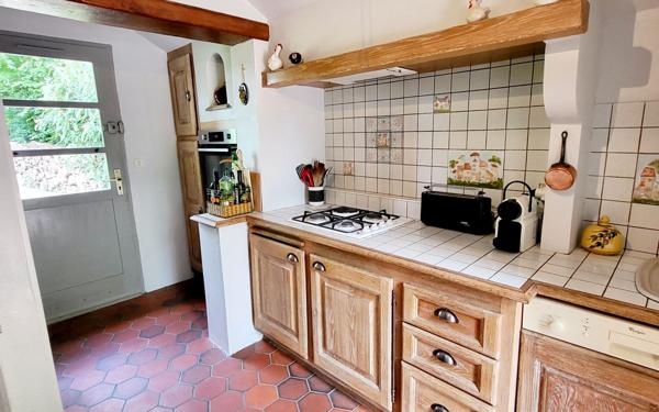 Maison à vendre    4 pièces •  Champcevrais