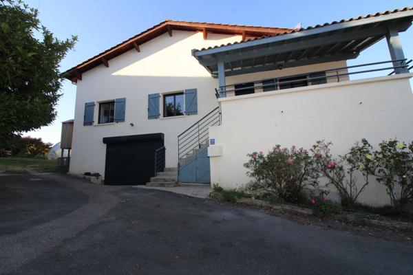 Maison renovée au calme