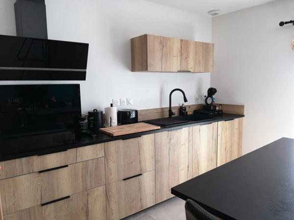 Maison familiale récente - La Bastidonne