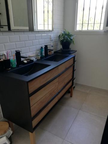 Maison familiale récente - La Bastidonne