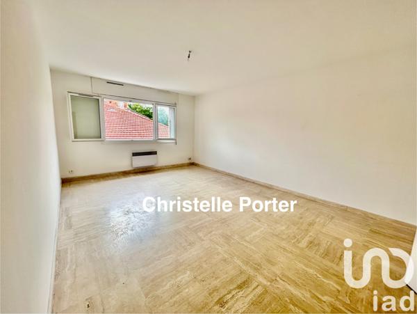 Appartement à vendre 3 pièces 74 m² Sanary-sur-Mer