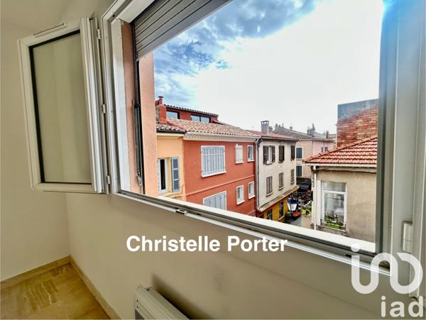 Appartement à vendre 3 pièces 74 m² Sanary-sur-Mer