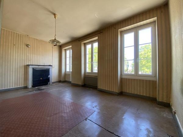 Maison à vendre |  Aigurande |  5 pièces | 115 m²