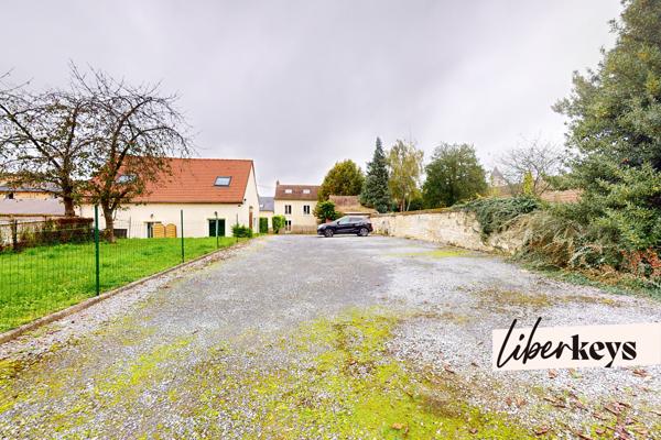 Appartement T2 sous combles - 2 parkings - Fresnoy-en-Thelle