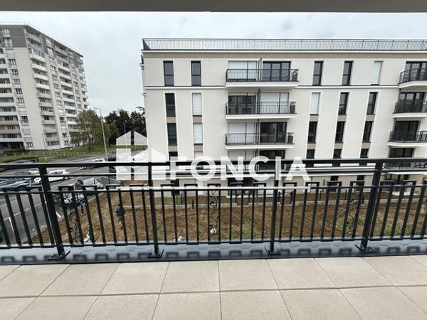 Location Appartement 3 pièces 62.7 m² - 9 RUE RAYMOND LOUVIOT Neuilly-plaisance 93360
