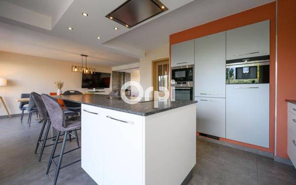 Maison à vendre    6 pièces •  Hazebrouck